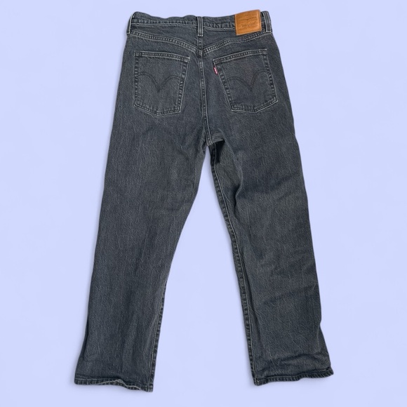 Levi’s Ribcage Straight Ankle Jeans - Picture 4 of 7